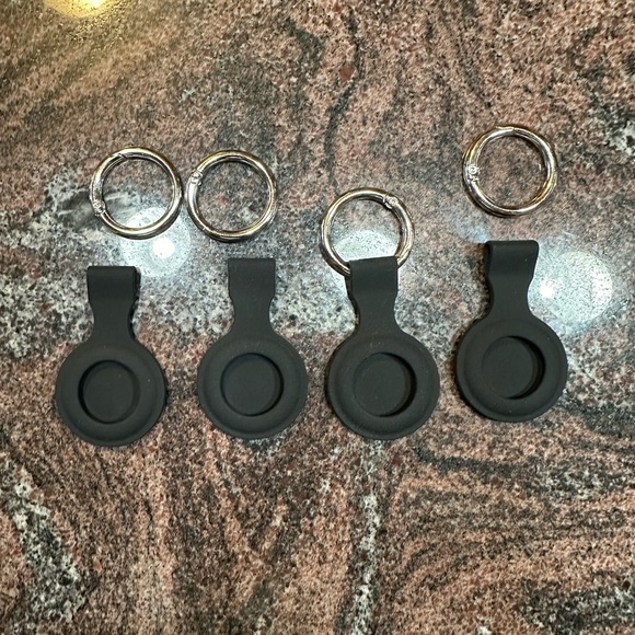 NEW- AirTag holder keychains set of 4 - Picture 1 of 3